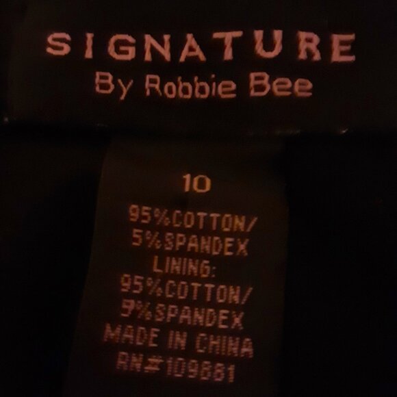 Signature By Robbie Bee Dress A-Line Flowy Floral Dress Black Green 1X - Picture 4 of 4